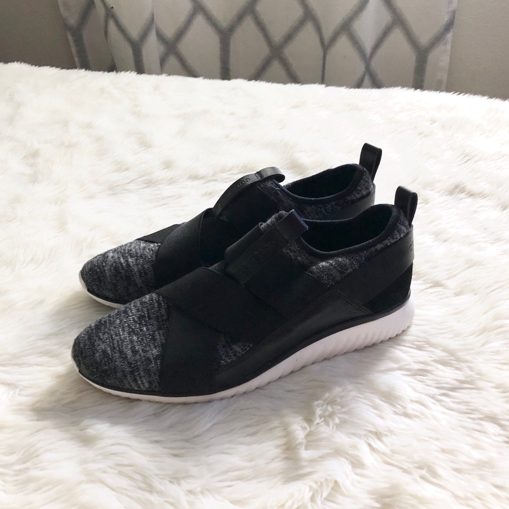 Women’s Studiogrand Knit Trainer - Picture 3 of 7